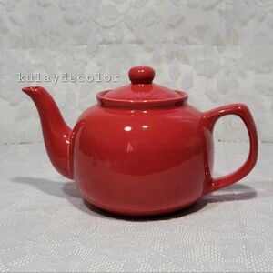 Classic Red Ceramic Teapot 6 Cup – English Tea Store – Glossy Finish